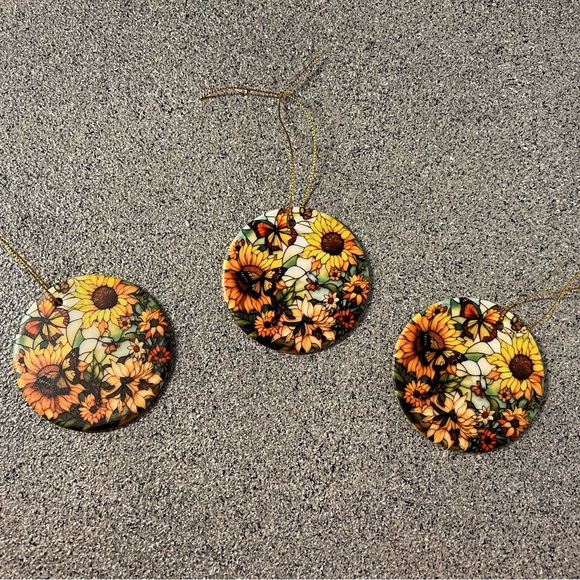 Other - Sunflower and Butterfly Hanging Decor